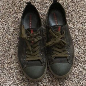 Men’s Prada sneaker